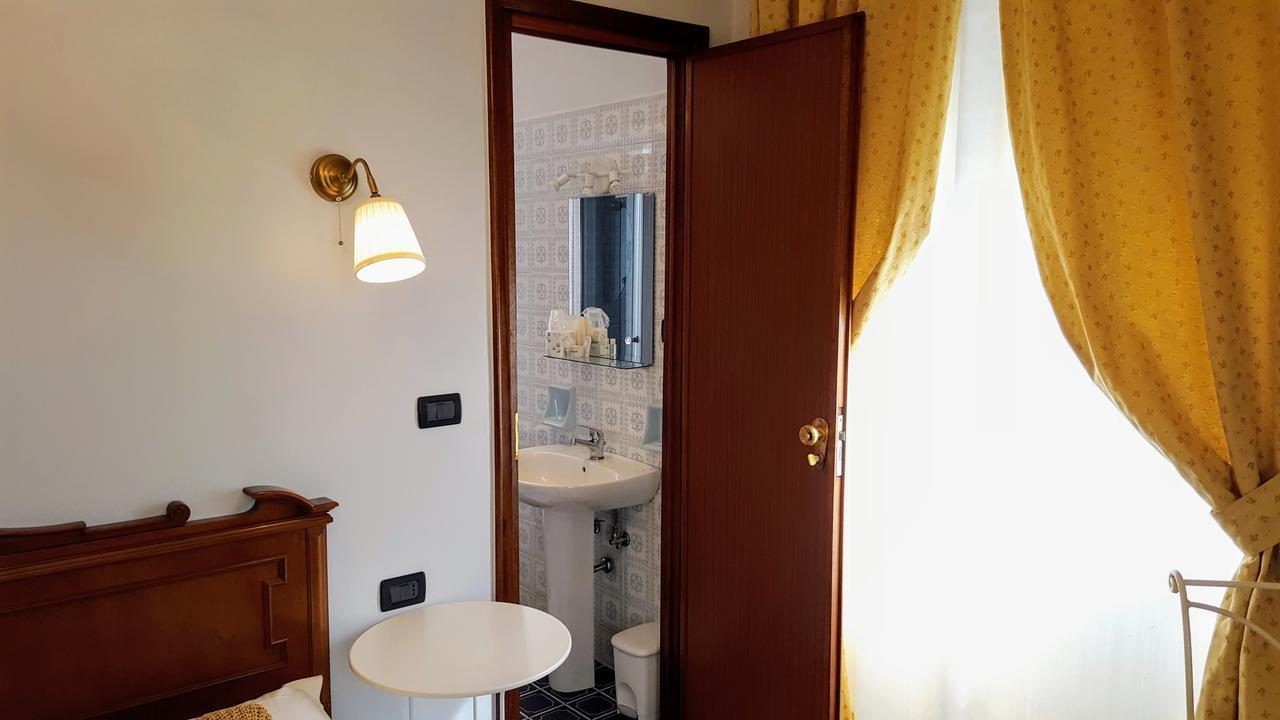 Ponte Sassi 3*